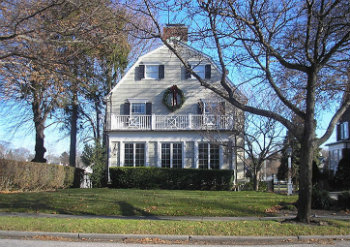 The Amityville House 112 Ocean Avenue Amityville